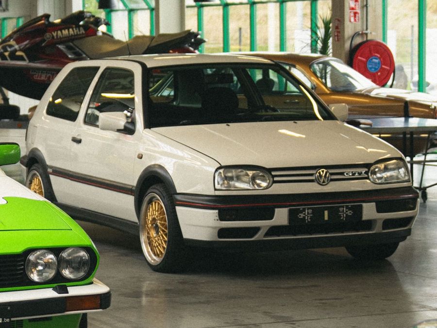 Volkswagen Golf GTI